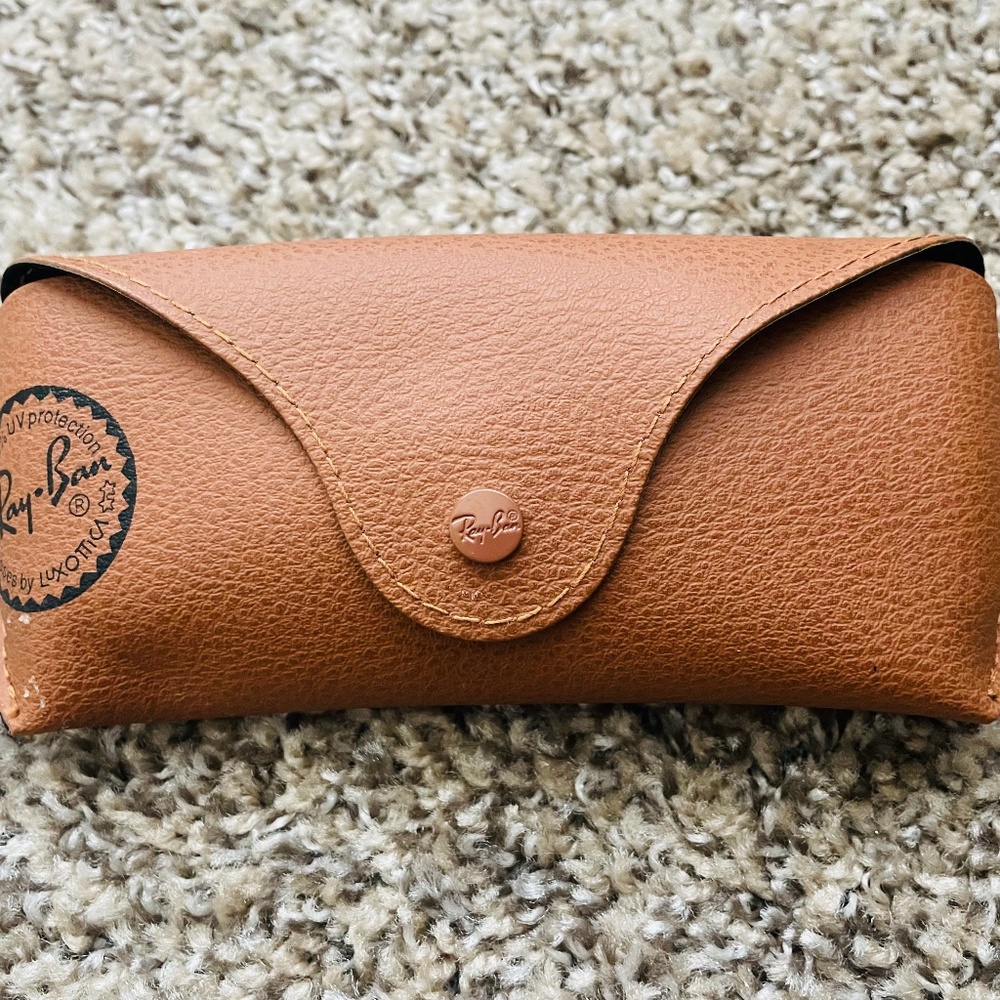 RayBan leather case